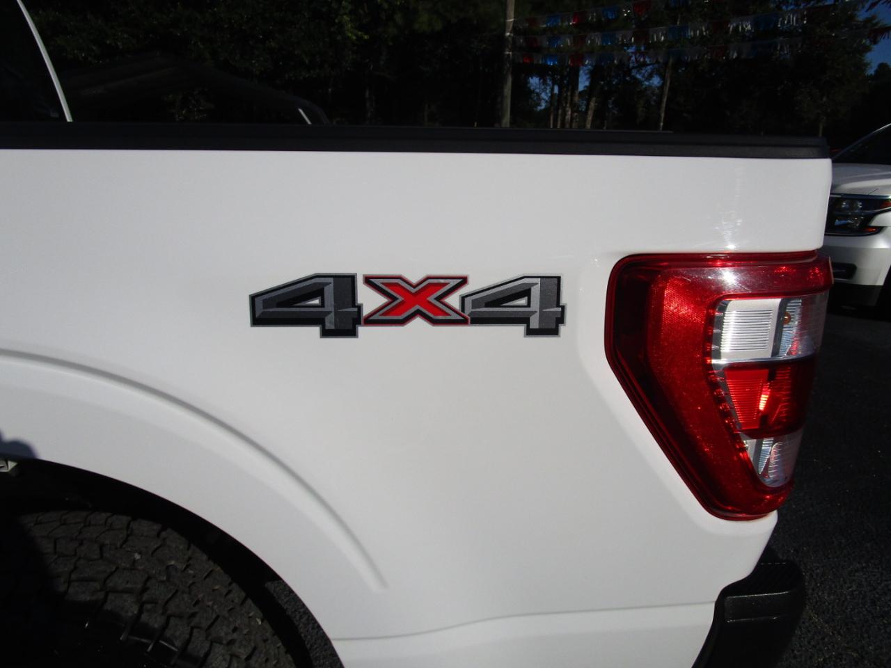 Ford F-150 XLT 4WD SuperCrew 5.5' Box 2022