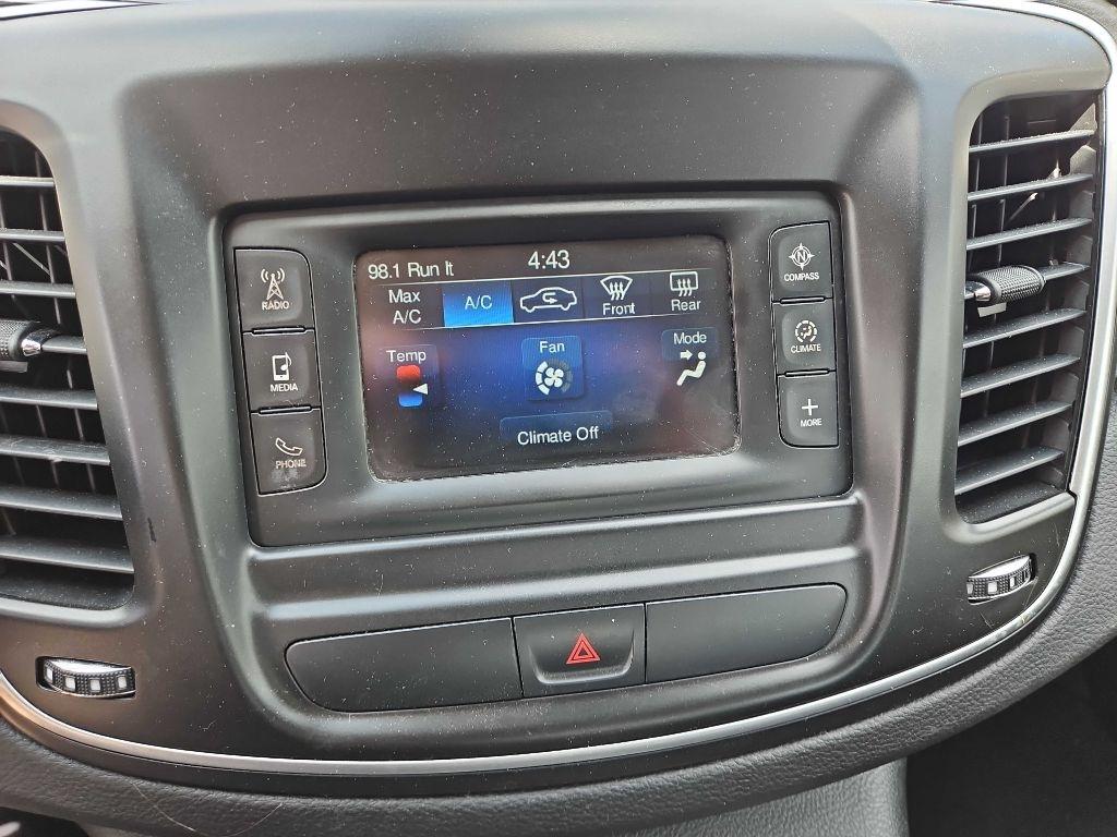 Chrysler 200 Limited 2015