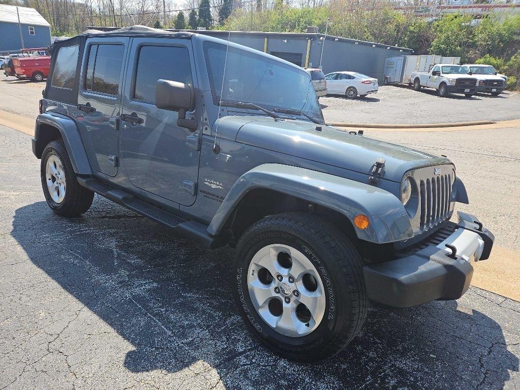Jeep Wrangler Unlimited Sahara 4WD 2014