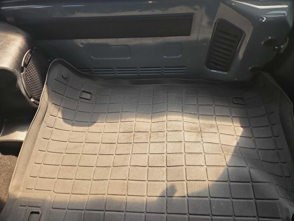 Jeep Wrangler Unlimited Sahara 4WD 2014