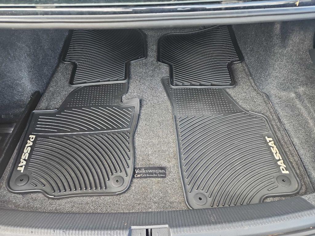 Volkswagen Passat 1.8T SE AT PZEV 2014