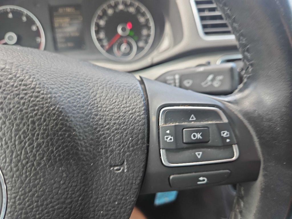 Volkswagen Passat 1.8T SE AT PZEV 2014