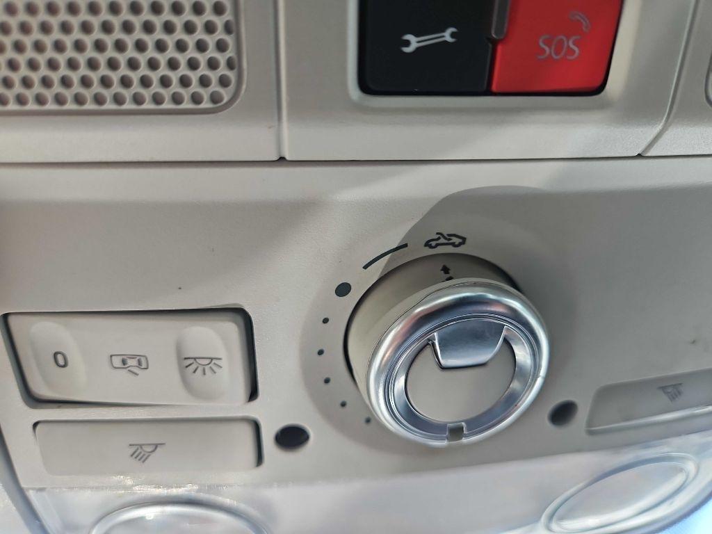 Volkswagen Passat 1.8T SE AT PZEV 2014