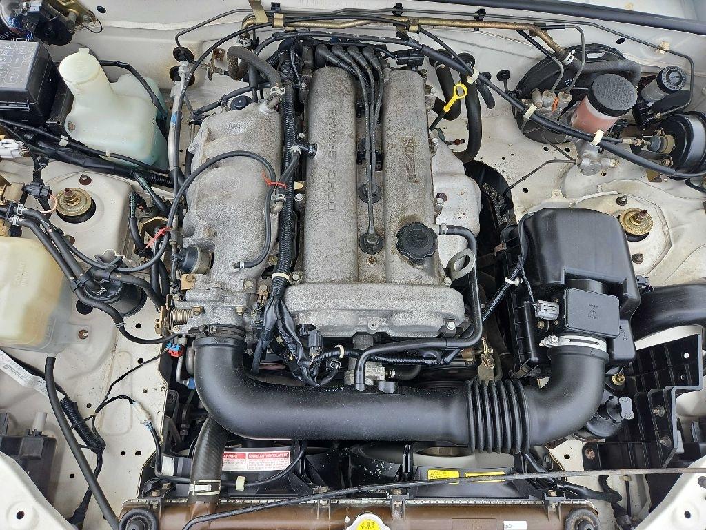 Mazda MX-5 Miata Base 1999
