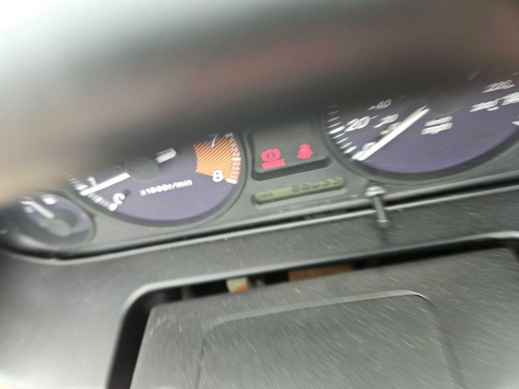 Mazda MX-5 Miata Base 1999