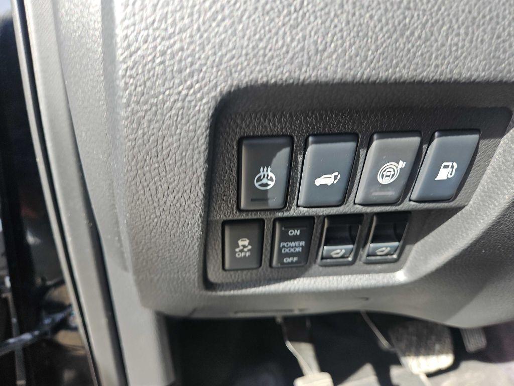 Nissan Murano Platinum 4D SUV AWD 2014