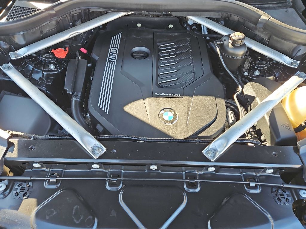 BMW X5 xDrive40i Sports Activity Vehicle 2020