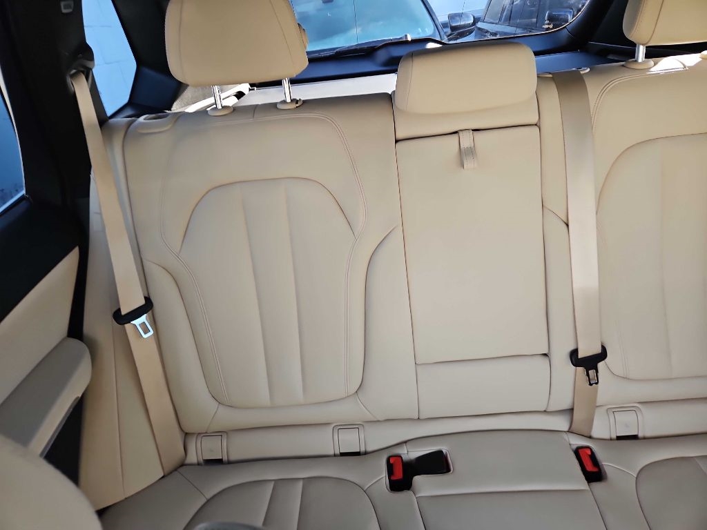 BMW X5 xDrive40i Sports Activity Vehicle 2020