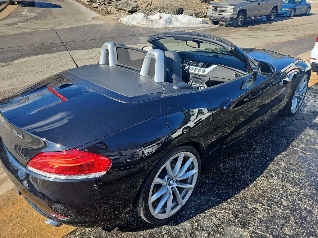 BMW Z4 2dr Roadster sDrive35i 2011