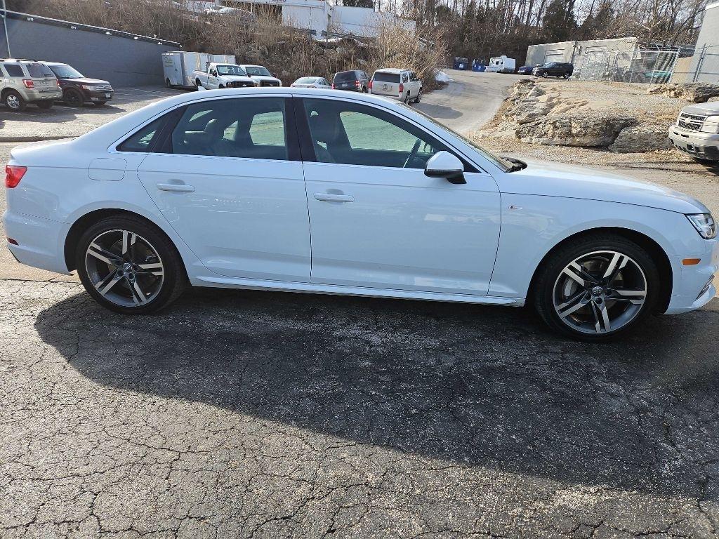 Audi A4 2.0 TFSI Auto Premium Plus quattro AWD 2017