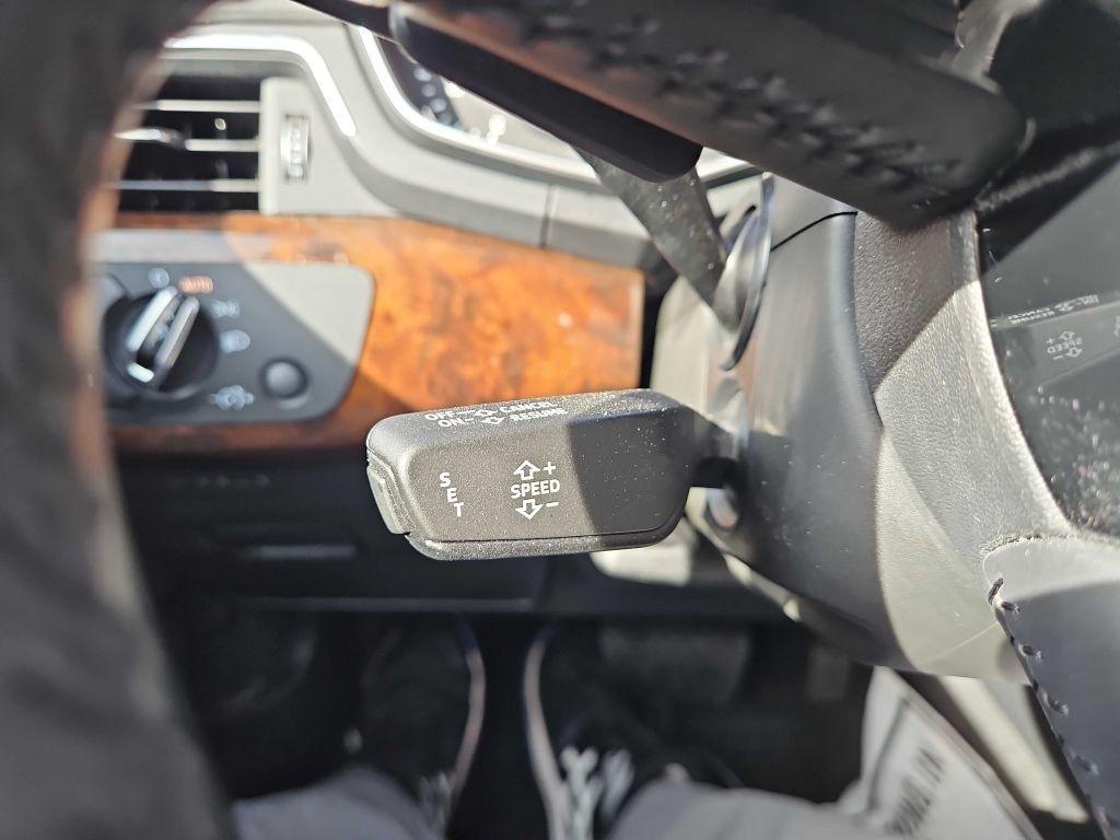 Audi A4 2.0 TFSI Auto Premium Plus quattro AWD 2017