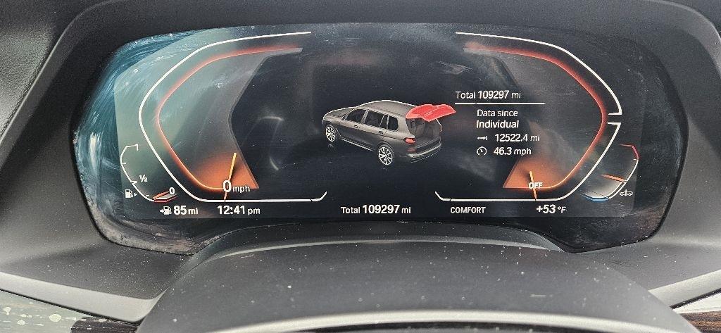 BMW X7 xDrive40i Sports Activity Vehicle 2021