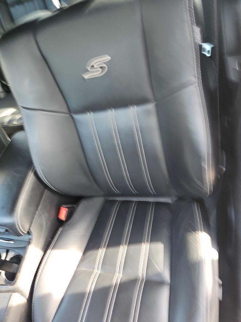 Chrysler 300 4dr Sdn 300S RWD 2013