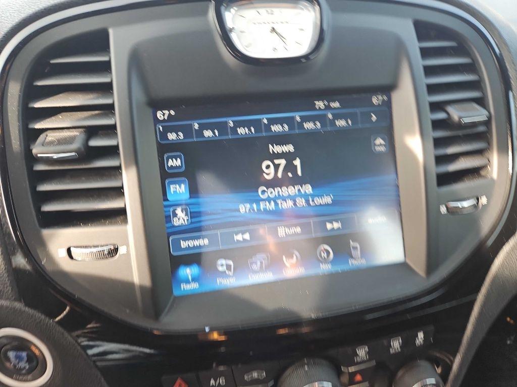 Chrysler 300 4dr Sdn 300S RWD 2013