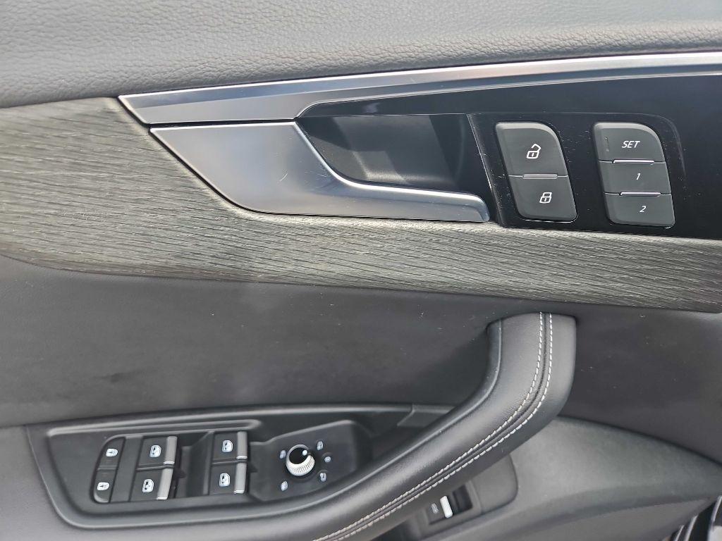 Audi A4 Sedan S line Premium Plus 45 TFSI quattro 2021