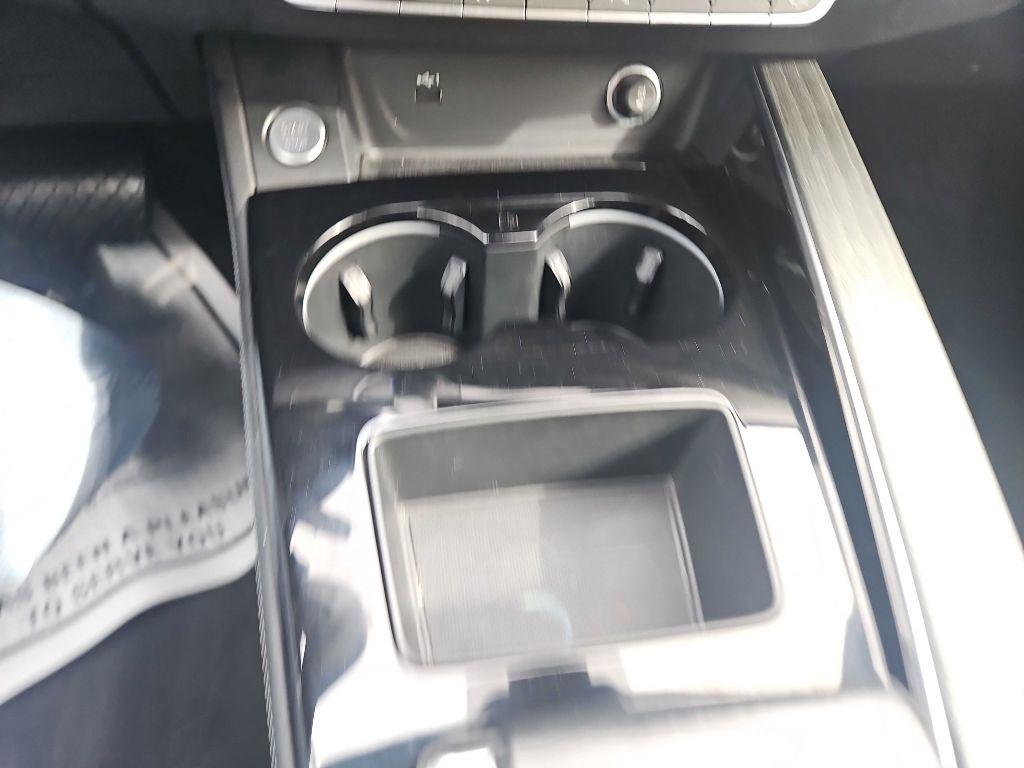 Audi A4 Sedan S line Premium Plus 45 TFSI quattro 2021