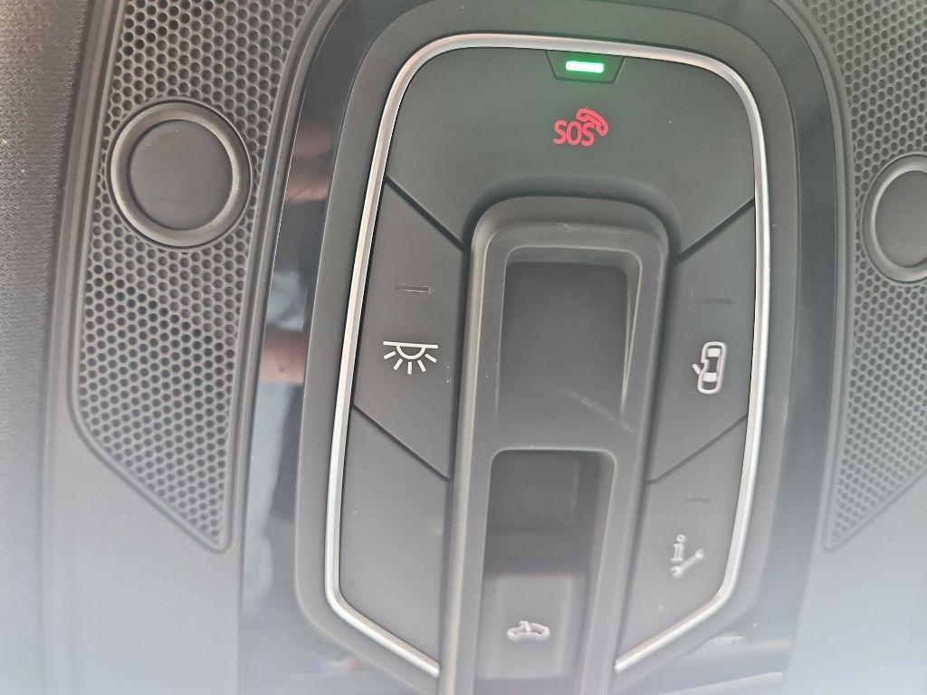 Audi A4 Sedan S line Premium Plus 45 TFSI quattro 2021