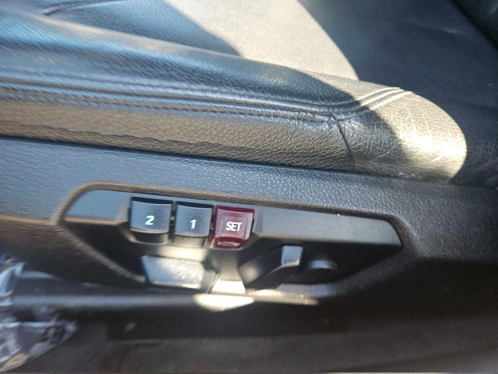 BMW 3 Series 4dr Sdn 328i xDrive AWD SULEV South Africa 2015