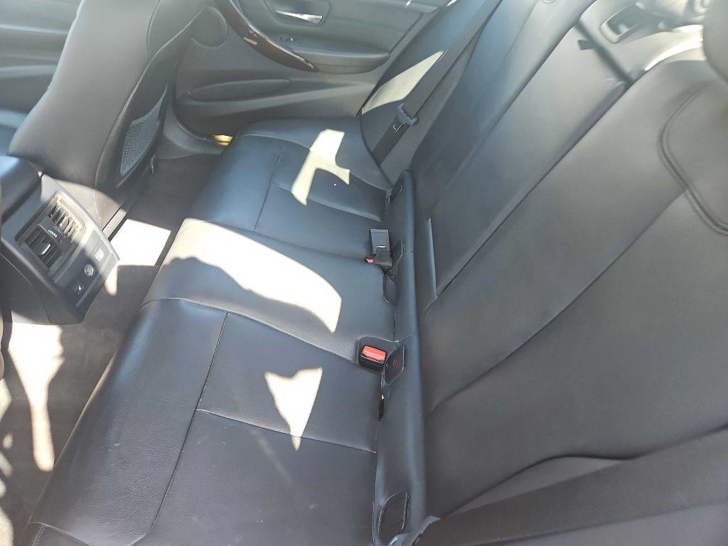 BMW 3 Series 4dr Sdn 328i xDrive AWD SULEV South Africa 2015