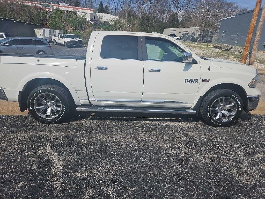 RAM 1500 Limited 4x4 Crew Cab 5'7" Box *Ltd Avail* 2018