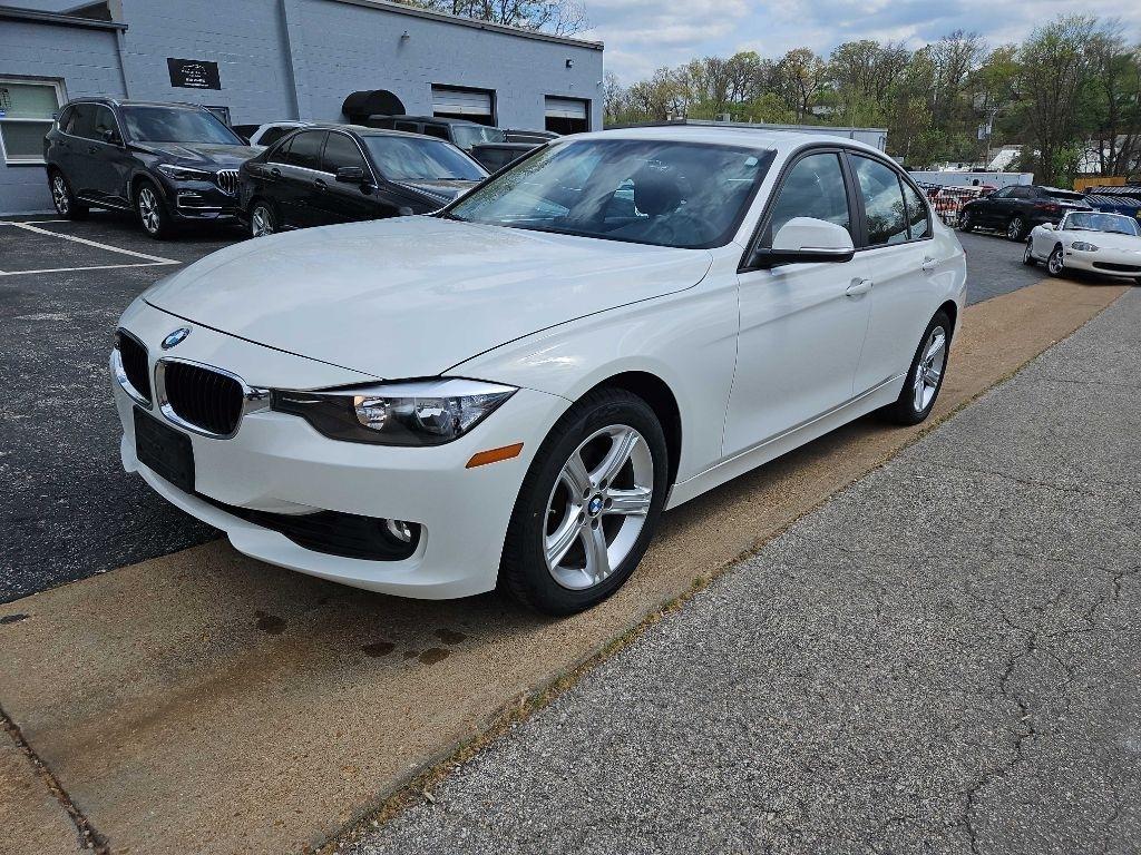 BMW 3 Series 4dr Sdn 328i xDrive AWD 2014