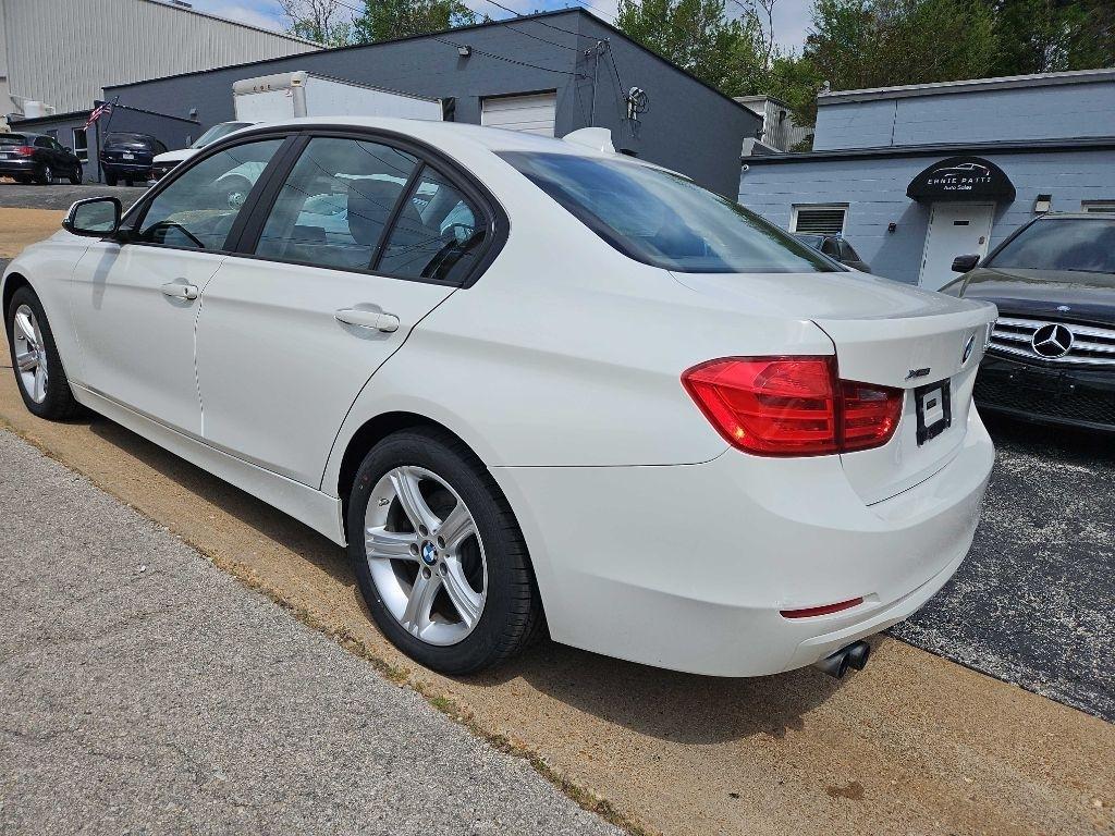 BMW 3 Series 4dr Sdn 328i xDrive AWD 2014