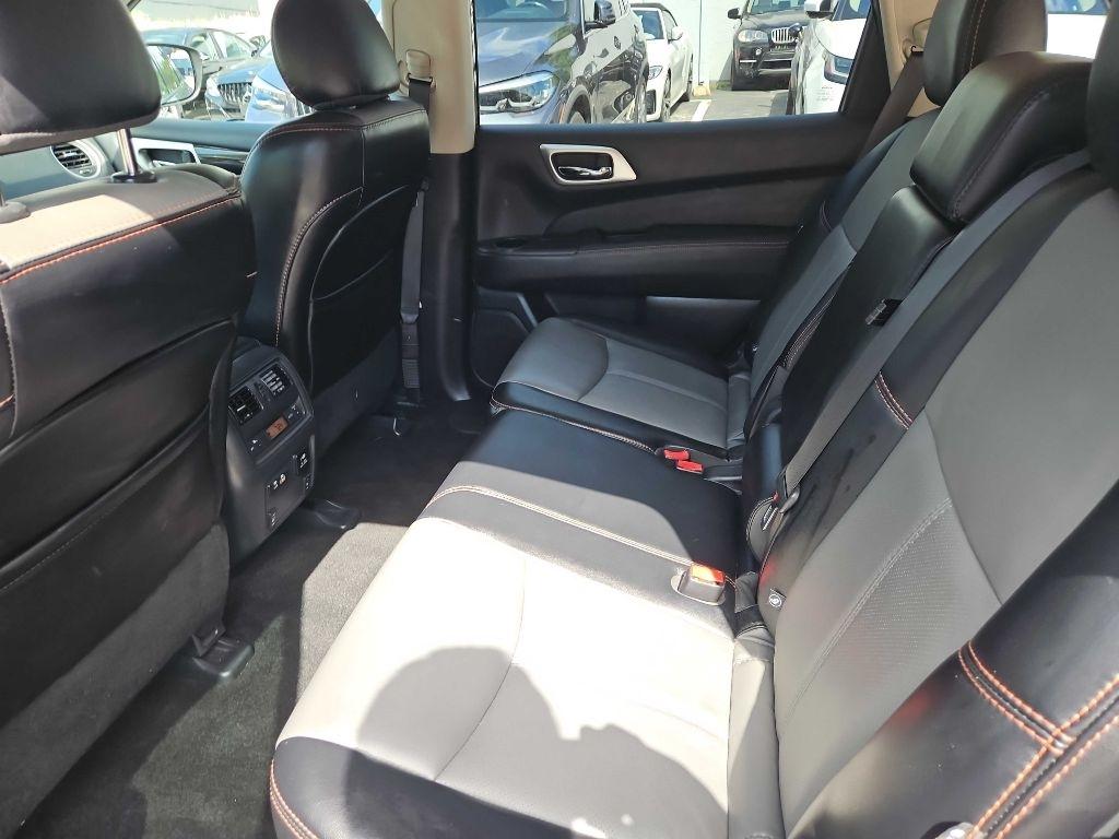Nissan Pathfinder 4x4 SL 2020