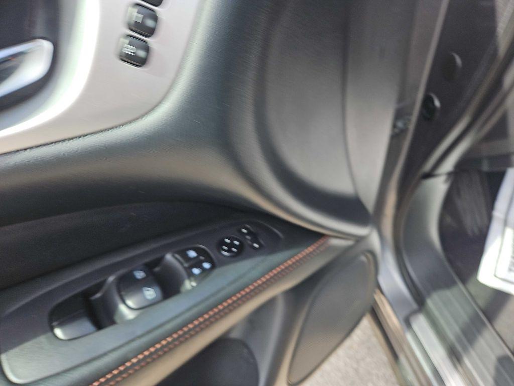 Nissan Pathfinder 4x4 SL 2020