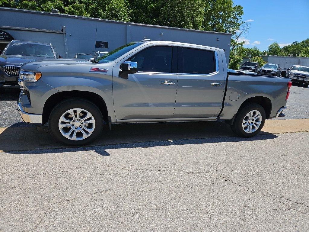 Chevrolet Silverado 1500 4WD Crew Cab 147" LTZ 2023