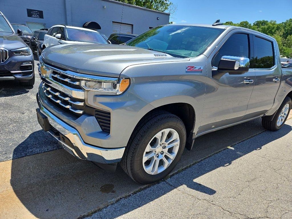 Chevrolet Silverado 1500 4WD Crew Cab 147" LTZ 2023