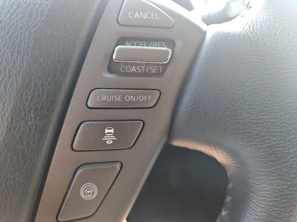 Nissan Armada 4x4 Platinum 2017