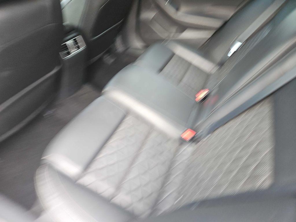 Nissan Maxima 4dr Sdn 3.5 Platinum 2016