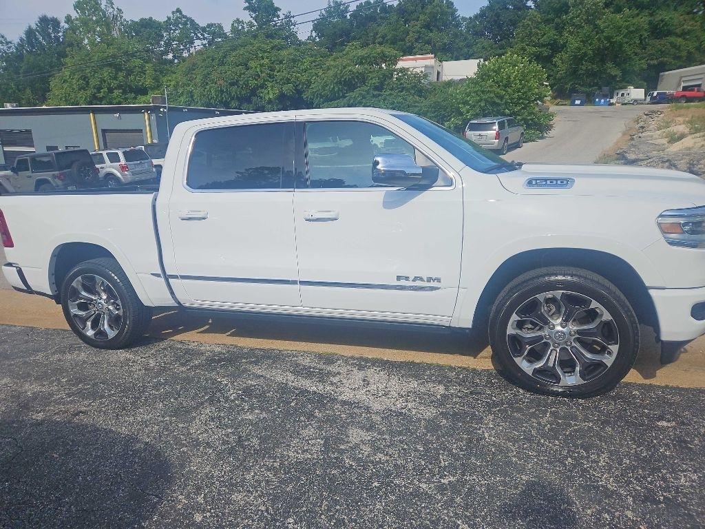 RAM 1500 Limited 4x4 Crew Cab 5'7" Box 2024