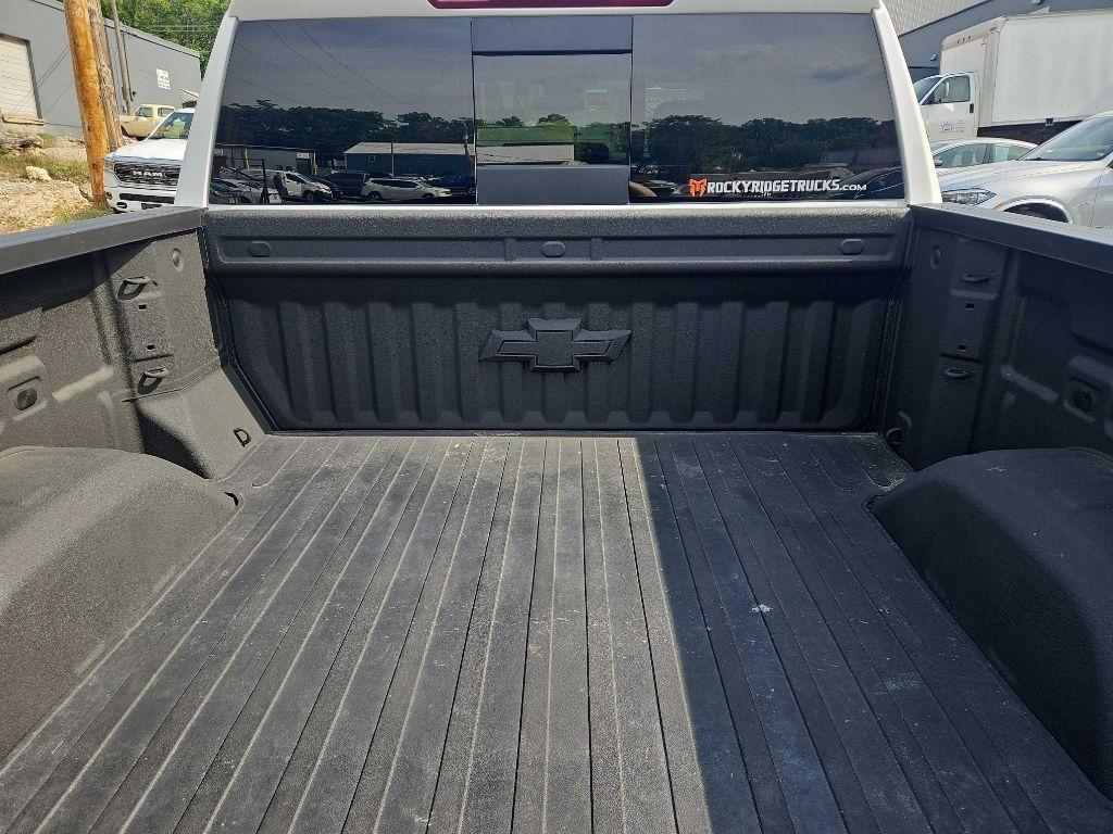 Chevrolet Silverado 1500 4WD Crew Cab 147" RST 2023