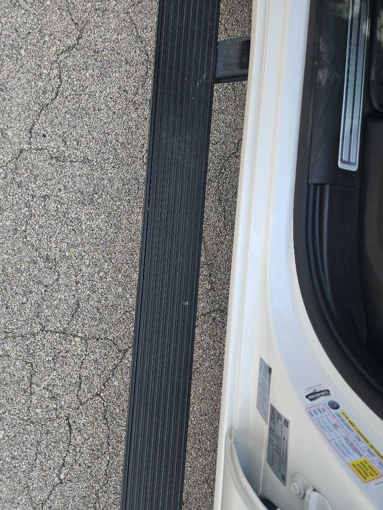Chevrolet Silverado 1500 4WD Crew Cab 147" RST 2023