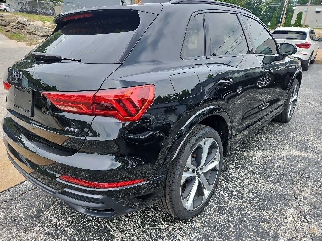 Audi Q3 S line Premium Plus 45 TFSI quattro 2022