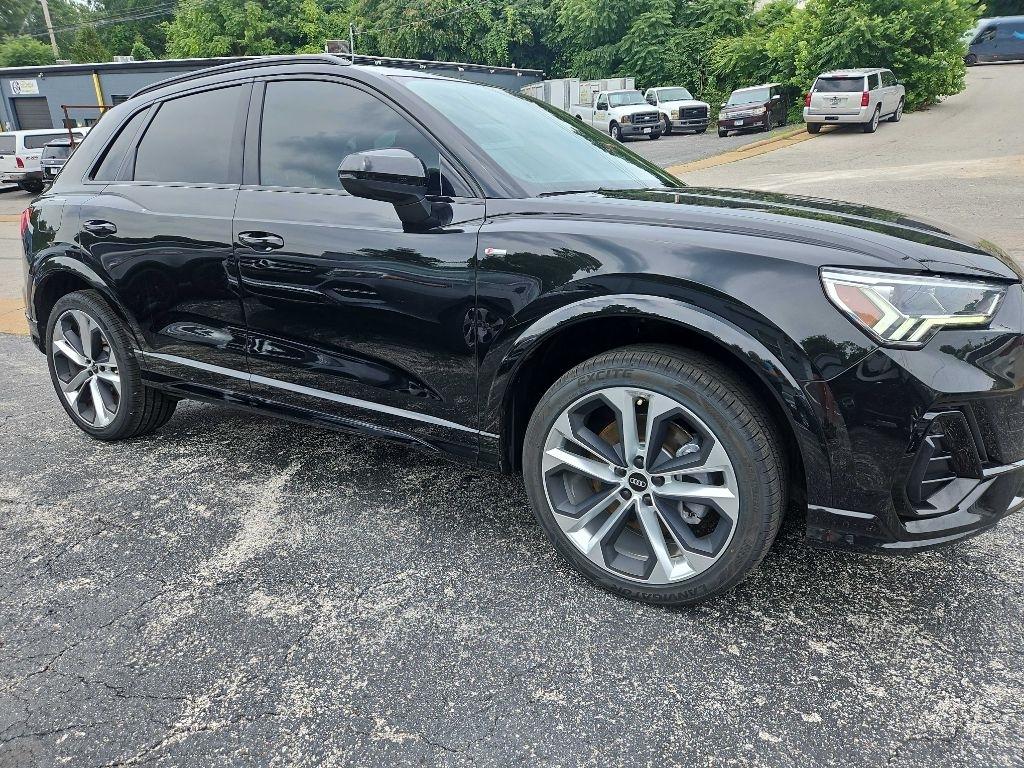 Audi Q3 S line Premium Plus 45 TFSI quattro 2022