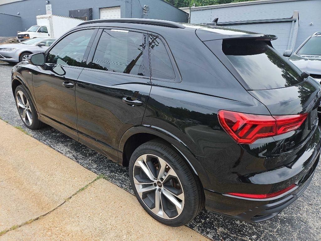 Audi Q3 S line Premium Plus 45 TFSI quattro 2022