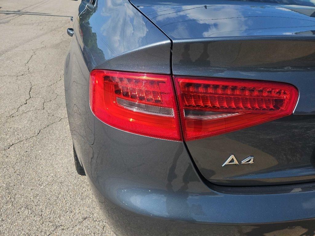 Audi A4 4dr Sdn Auto quattro 2.0T Premium 2013