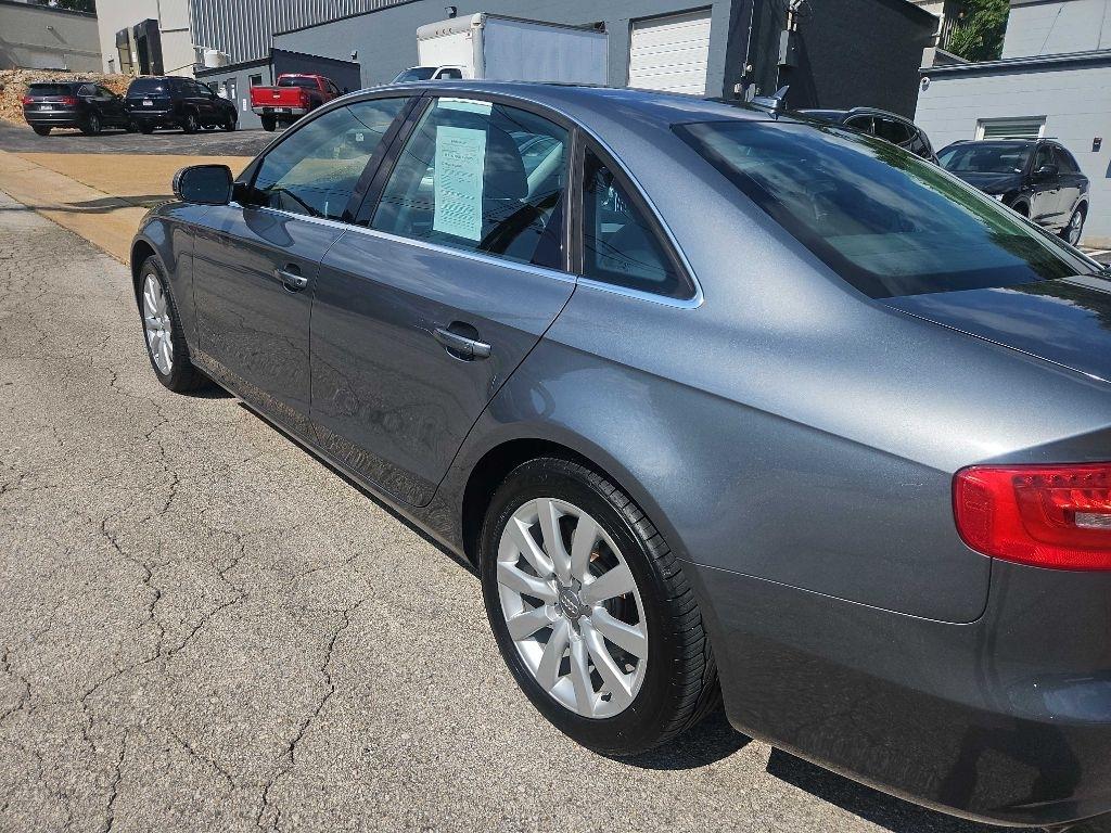 Audi A4 4dr Sdn Auto quattro 2.0T Premium 2013