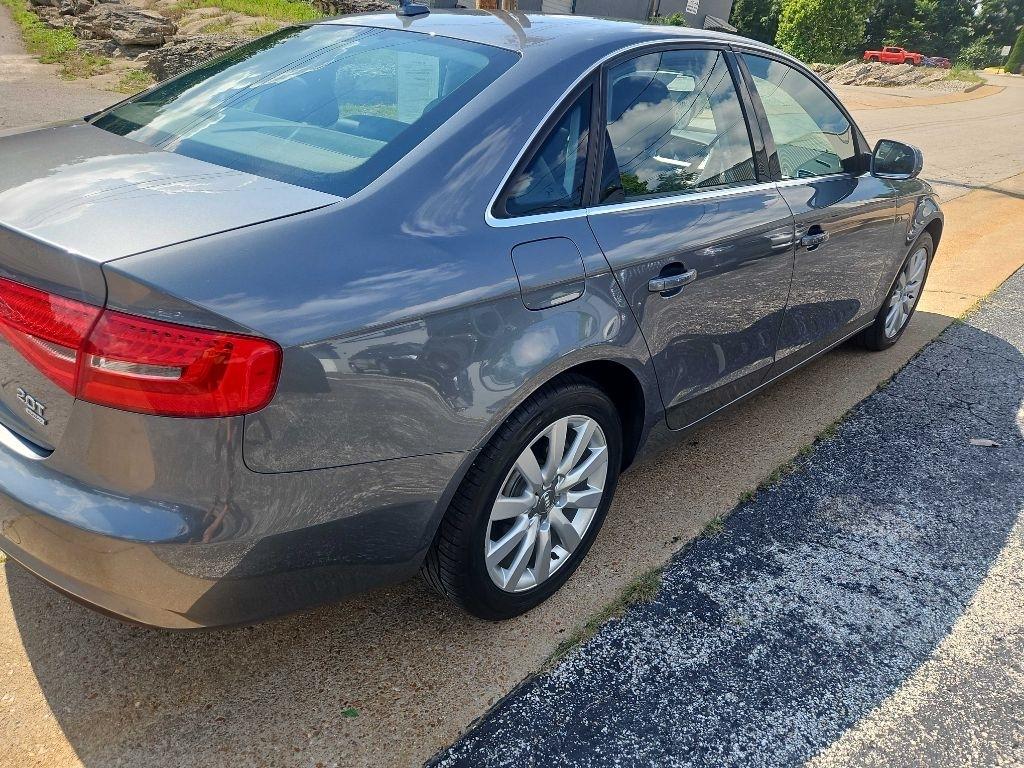 Audi A4 4dr Sdn Auto quattro 2.0T Premium 2013