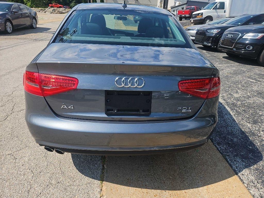 Audi A4 4dr Sdn Auto quattro 2.0T Premium 2013