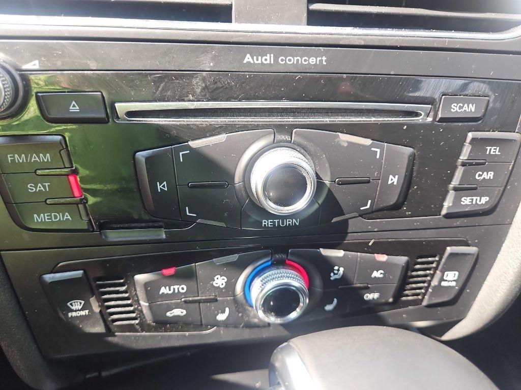 Audi A4 4dr Sdn Auto quattro 2.0T Premium 2013