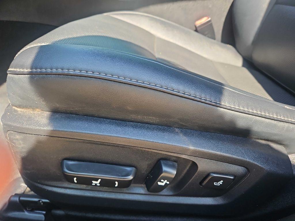 Lexus ES 350 4dr Sdn 2016