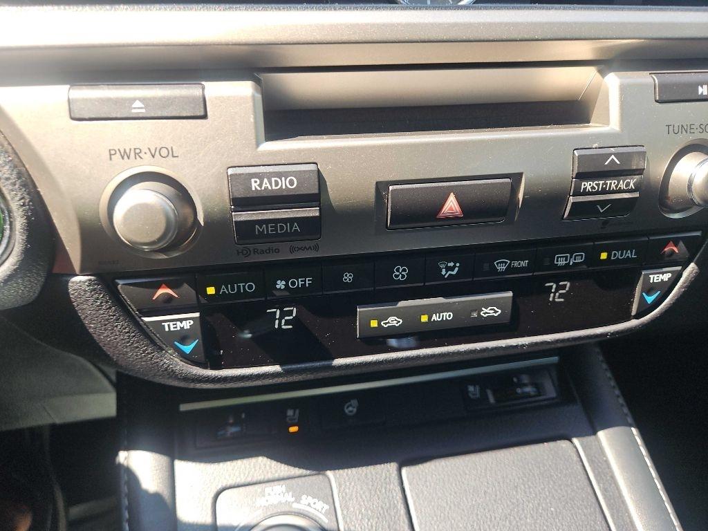 Lexus ES 350 4dr Sdn 2016