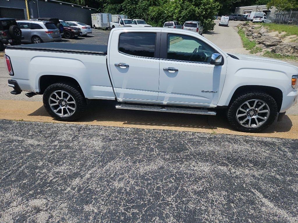 GMC Canyon 4WD Crew Cab 141" Denali 2020