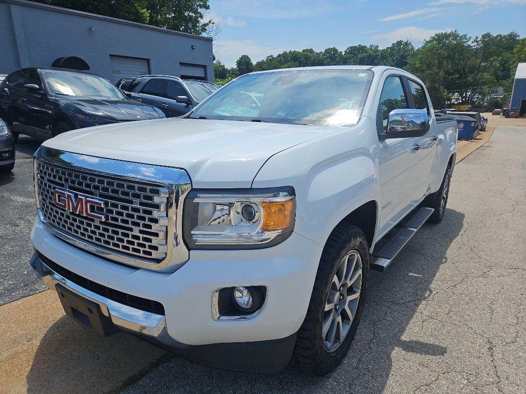 GMC Canyon 4WD Crew Cab 141" Denali 2020