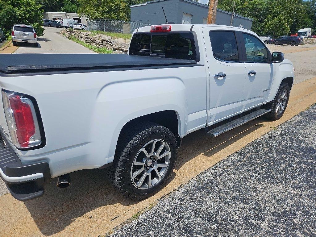 GMC Canyon 4WD Crew Cab 141" Denali 2020