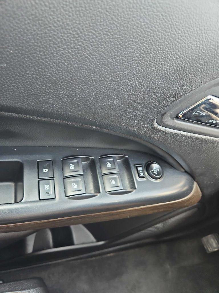 GMC Canyon 4WD Crew Cab 141" Denali 2020