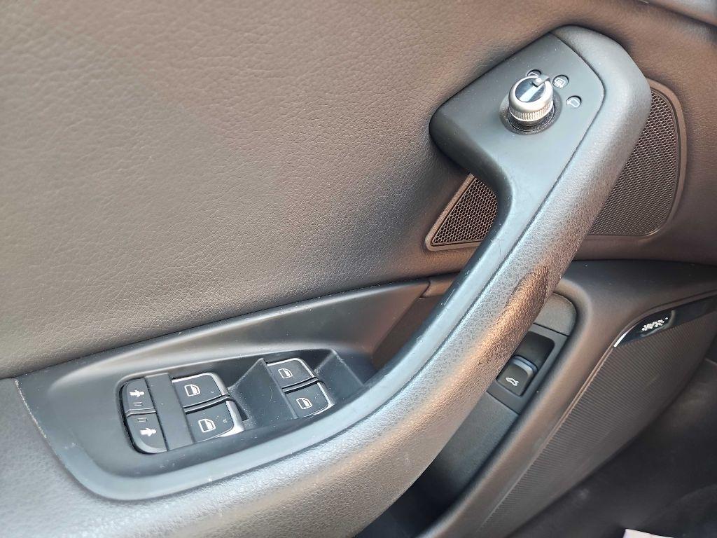 Audi A6 4dr Sdn quattro 3.0T Premium Plus 2013